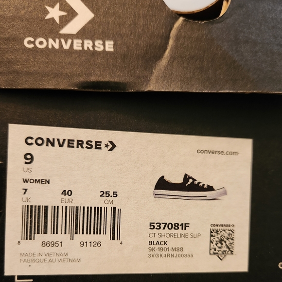 Converse (Perfect for sundress/maxi, shorts or jeans. Wear them your way!) - Picture 4 of 4